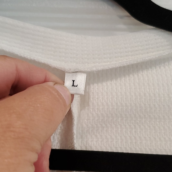 1- White and 1- Black knit tie front tops - Picture 7 of 9
